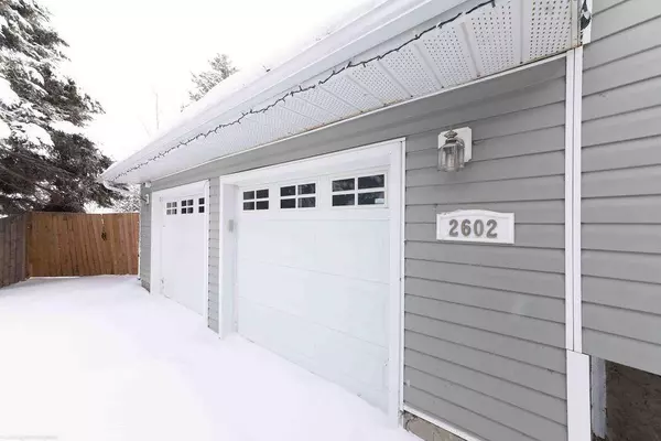 Lloydminster, SK S9V 1J4,2602 47A AVE