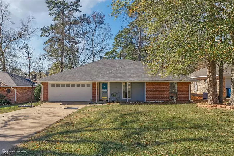 9860 Deepwoods Drive, Shreveport, LA 71118