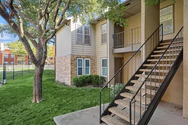 Dallas, TX 75248,5300 Keller Springs Road #2088