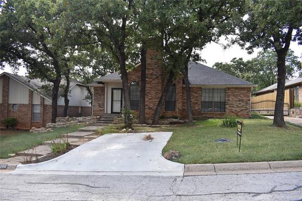 4106 April Drive, Arlington, TX 76016