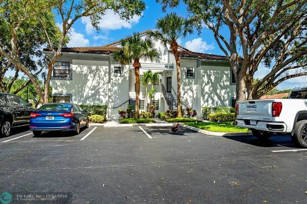 Boynton Beach, FL 33437,5395 Firenze Dr  #E