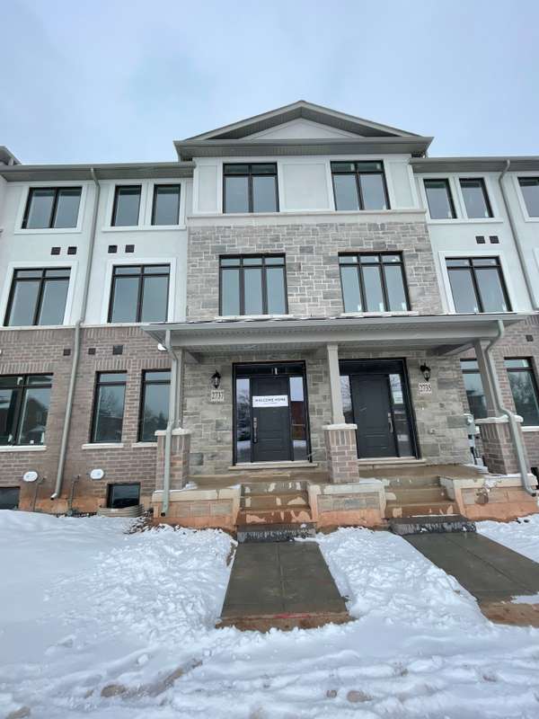 2737 WESTOAK TRL, Oakville, ON L6M 3X2