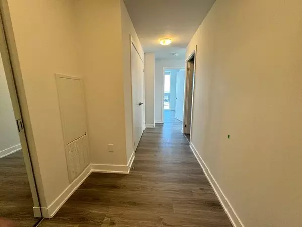 Mississauga, ON L5B 3M8,4130 Parkside Village DR #2906