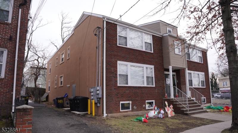 392 Leslie St, Newark City, NJ 07112