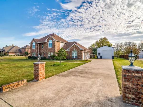 Rockwall, TX 75087,2313 Saddlebrook Lane