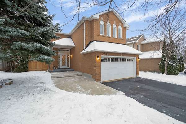 2333 Grand Ravine DR, Oakville, ON L6H 6A8