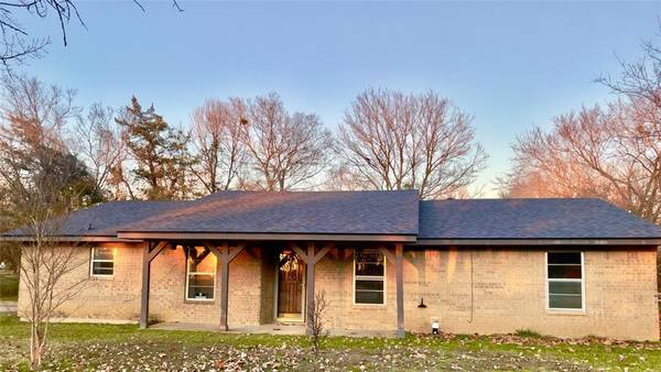 4025 Jefferson Road, Paris, TX 75462