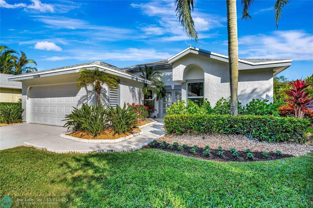 Palm Beach Gardens, FL 33418,13320 Touchstone Court