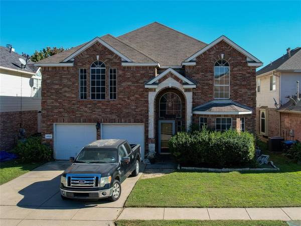 4920 Marineway Drive, Fort Worth, TX 76135