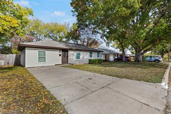 Fort Worth, TX 76133,3616 W Spurgeon Street