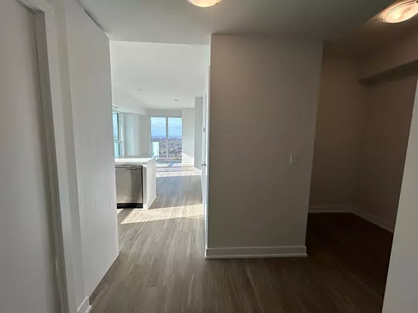 Mississauga, ON L5B 3M8,4130 Parkside Village DR #2801