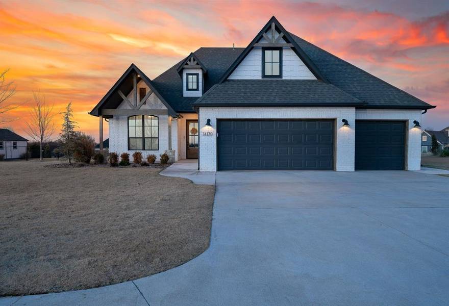 14170 Fox Lair Lane, Edmond, OK 73025