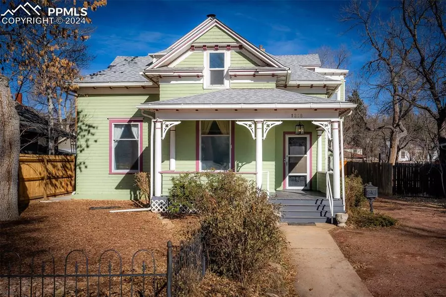 1218 W Pikes Peak AVE, Colorado Springs, CO 80904