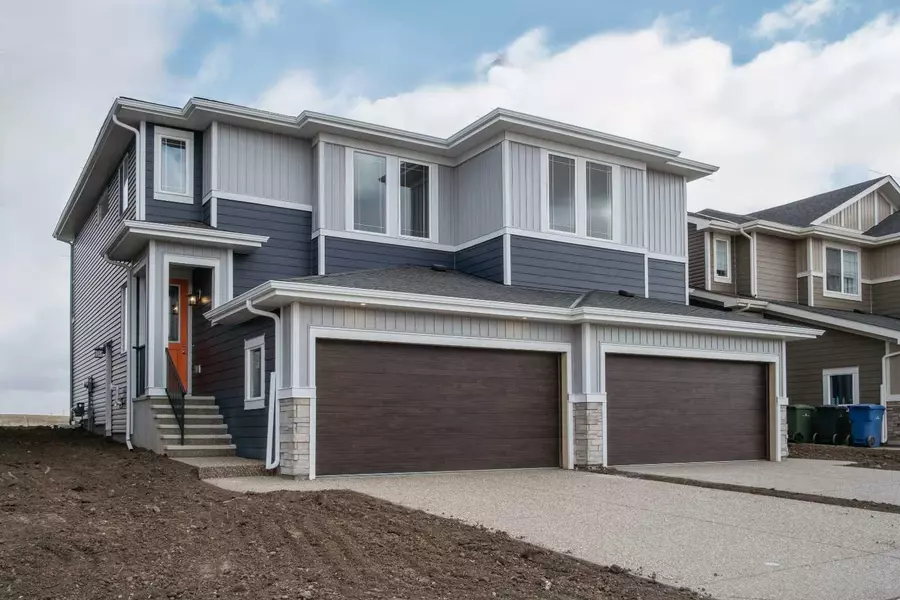 88 Mill RD, Cochrane, AB T4C 3G7