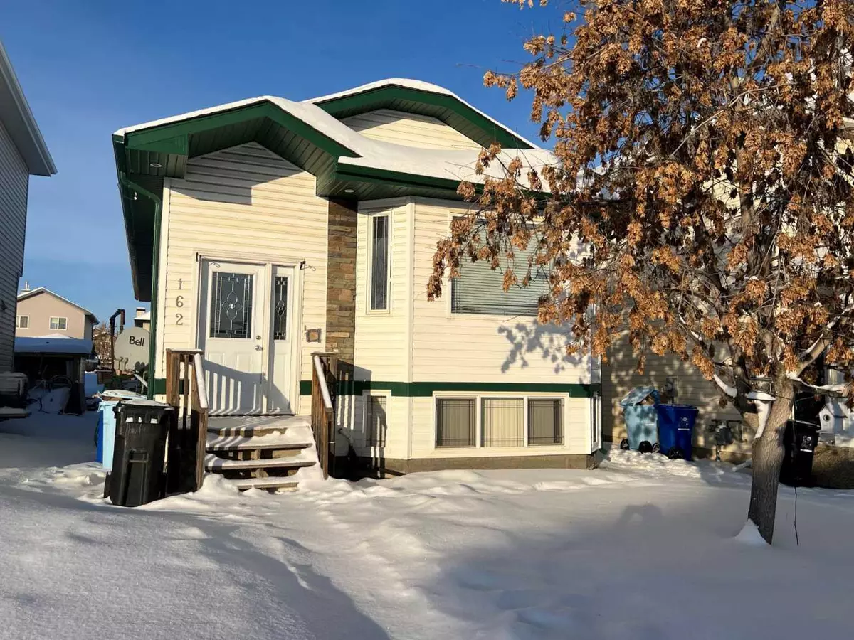 Fort Mcmurray, AB T9H5E6,162 Pacific CRES