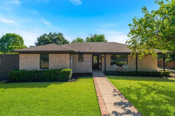 2618 Dorrington Drive, Dallas, TX 75228