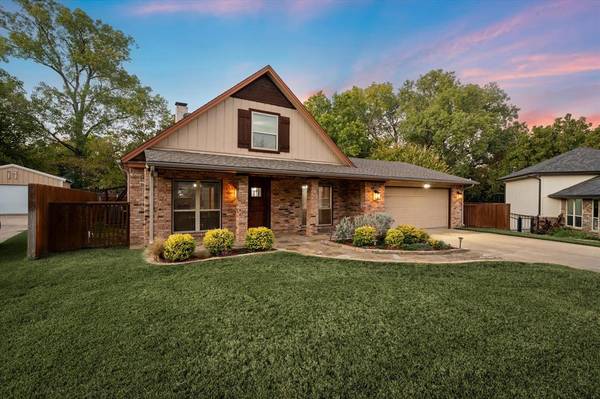 Grapevine, TX 76051,3024 Hillcrest Court