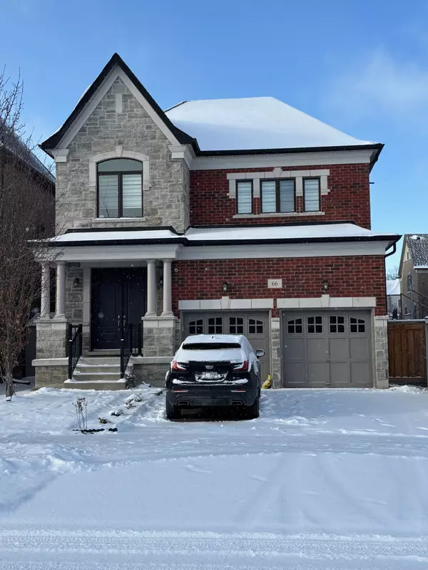 66 Hackwood CRES, Aurora, ON L4G 0L2