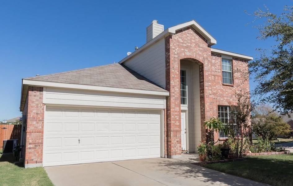 2001 Brook Meadows, Forney, TX 75126