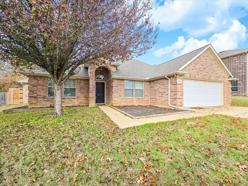 3415 Ledbetter Court, Arlington, TX 76001