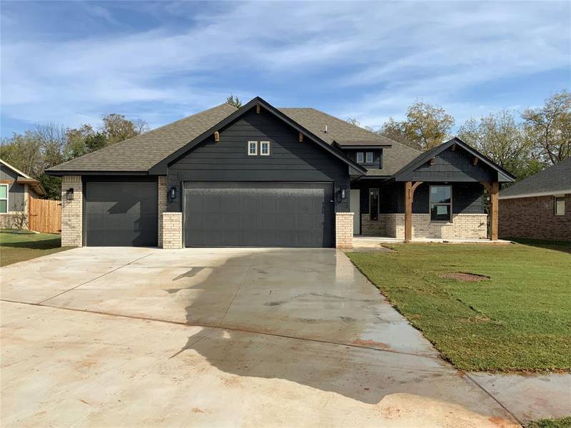 213 Firethorn Way, Noble, OK 73068