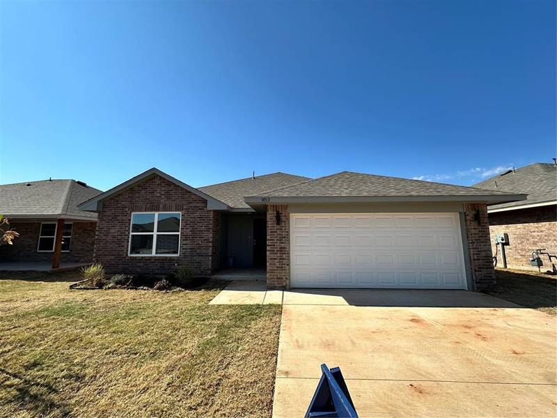 9013 Quapaw Creek Trail, Oklahoma City, OK 73160