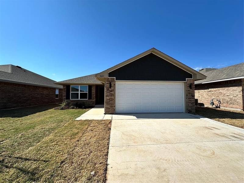 9021 Quapaw Creek Trail, Oklahoma City, OK 73160