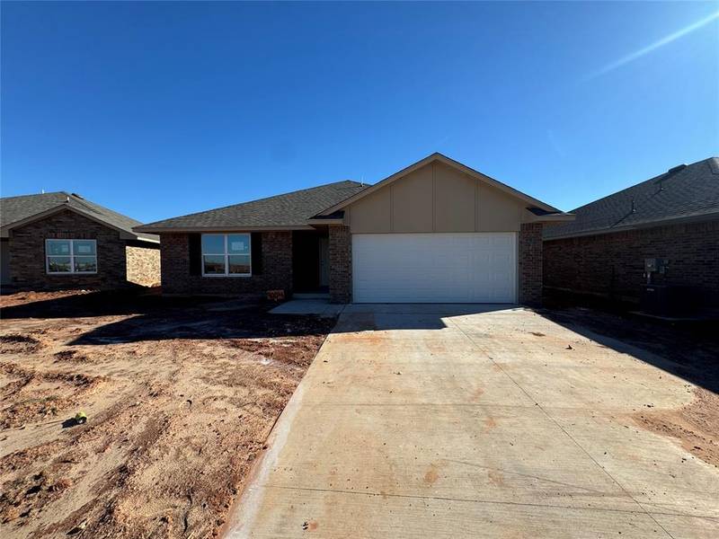 9004 Quapaw Creek Trail, Oklahoma City, OK 73160