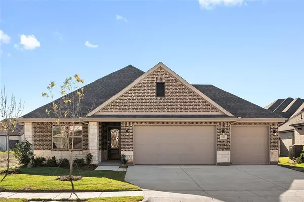 1129 Longhorn Lane, Forney, TX 75126