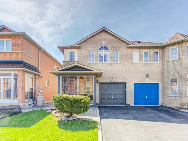 135 Warren Bradley ST, Markham, ON L6C 2X5