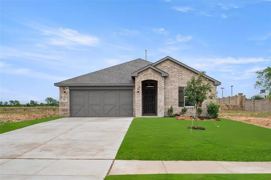 302 Camryn Way, Cleburne, TX 76036