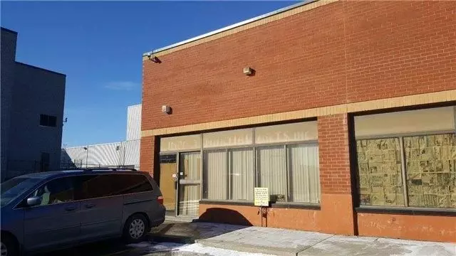 Toronto E07, ON M1V 5A3,110 Silver Star BLVD #117