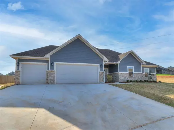 14600 Toulon Lane, Yukon, OK 73099