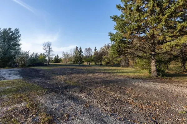 674 Old Henderson HWY, East Selkirk, MB R0E 0M0