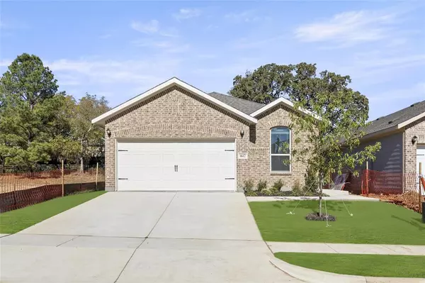 1612 Edgeway Drive,  Aubrey,  TX 76227