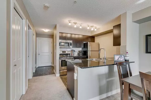 Calgary, AB T2X 2B9,81 Legacy BLVD SE #1313