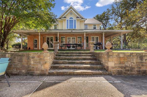 4309 Country Hill Road, Fort Worth, TX 76140