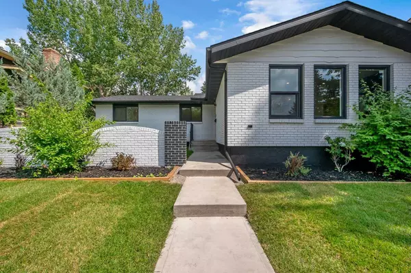 Calgary, AB T2V4C3,9828 19 ST SW