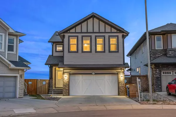 251 Sherview GRV NW, Calgary, AB T3R 0Y5