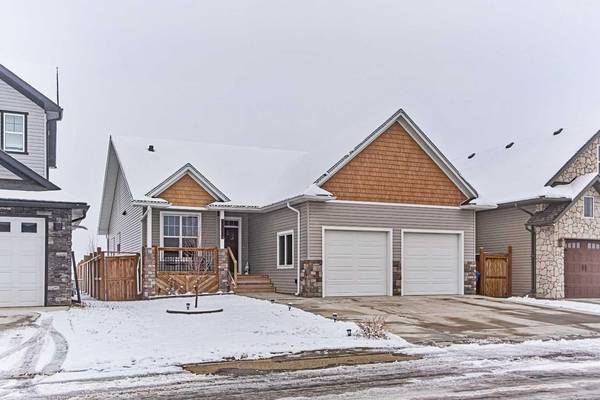 1022 Carriage Lane DR, Carstairs, AB T0M 0N0