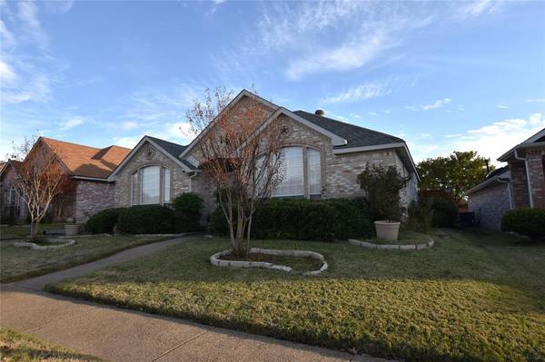 Rowlett, TX 75089,1718 Post Oak Drive