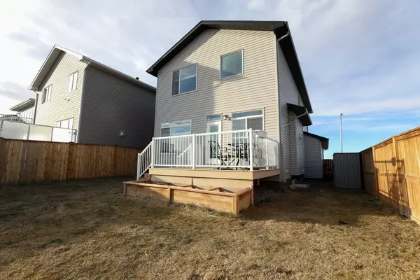 Lethbridge, AB T1K 8E8,325 Rivergrove Chase W