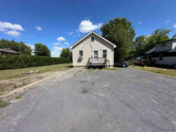 Timiskaming, ON P0J 1P0,463 Grill ST