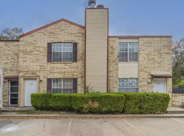 158 Austin Stone Drive,  Duncanville,  TX 75137