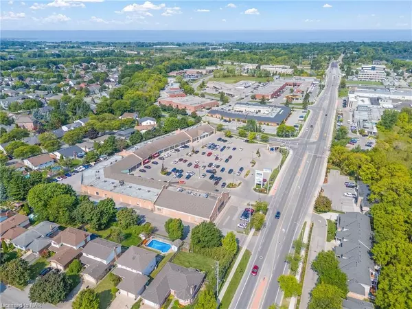 211 MARTINDALE RD #1/2B, St. Catharines, ON L2S 3V7