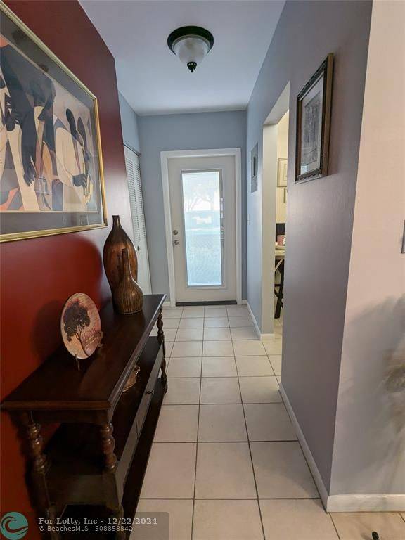 3430 NW 52nd Ave  #102, Lauderdale Lakes, FL 33319