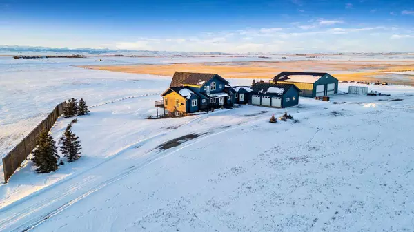 Rural Foothills County, AB T0L0P0,642157 72 ST East