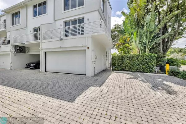 Wilton Manors, FL 33334,816 NE 28th St  #816