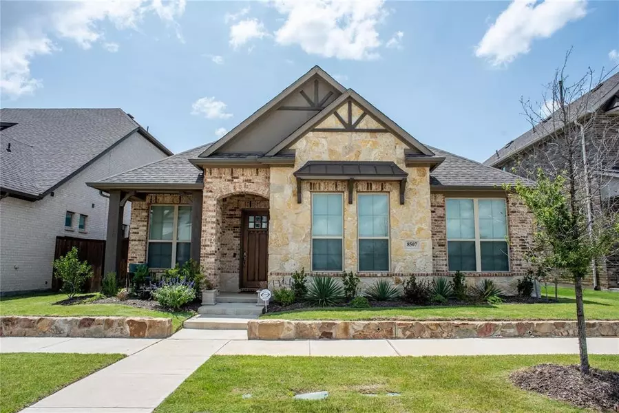 8507 Bronzegate Trail, Frisco, TX 75034