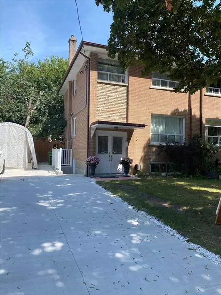 6 Bralorne CRES #Basemen, Toronto W02, ON M6S 4R2